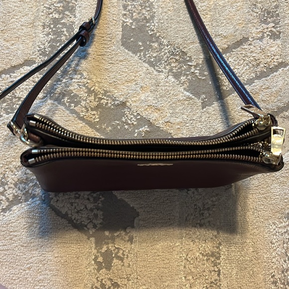 Coach chocolate brown double pocket purse - Picture 3 of 6
